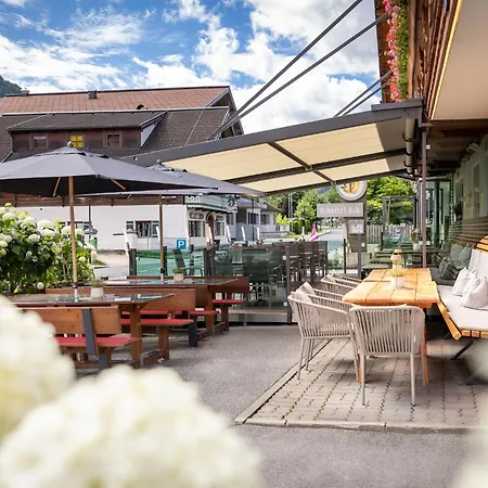 Schnitzl-eck Konukevi Flachau