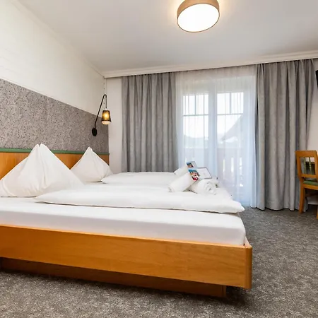 Schnitzl-eck Flachau