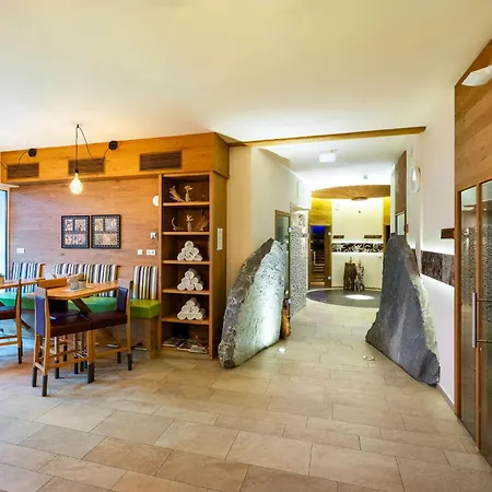 Schnitzl-eck Guest house Flachau